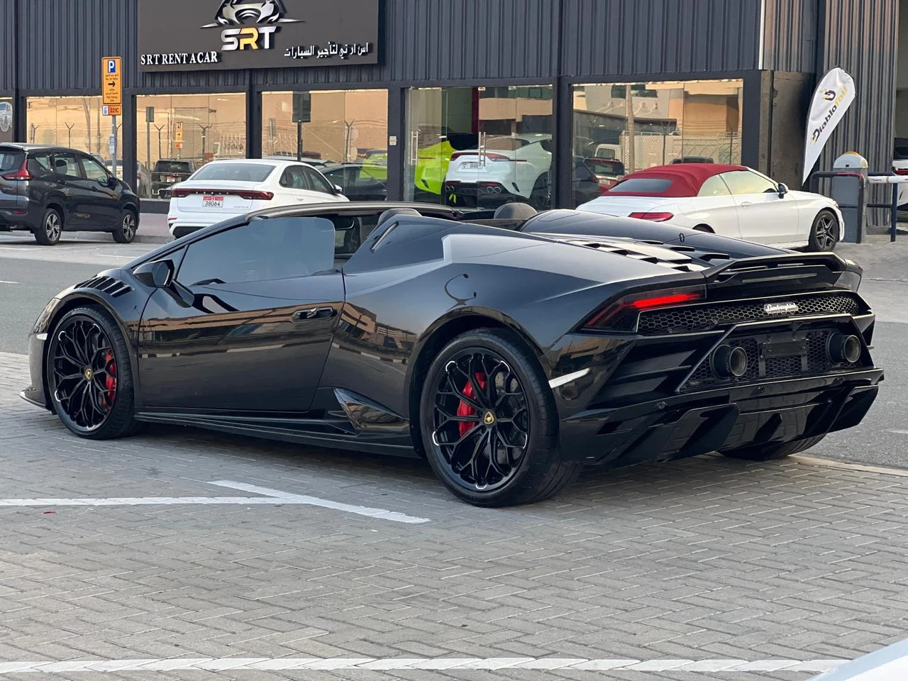 لامبورغيني هوراكان ٢٠٢١ - سيارة رياضية thumbnail NaN